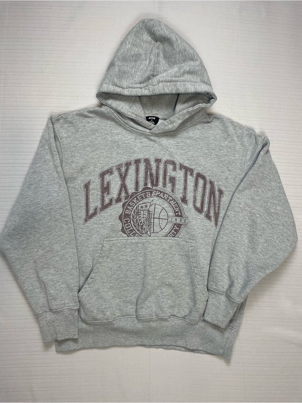 Ardene Gray Lexington Collegiate Basketball Graphic Hoodie - Size L